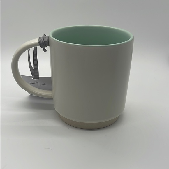 Hallmark Green and White Mug Today is a Good Day - Picture 3 of 5